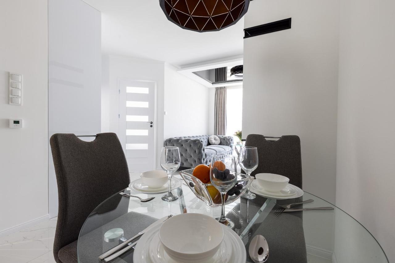 Apartament Z Basenem I Kominkiem ,,Baltic Sun” Штутово Екстер'єр фото